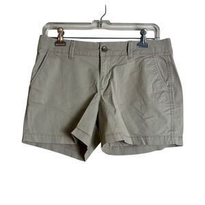 3 for $30! Old navy Women's Tan Shorts